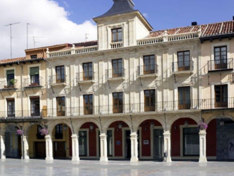 Nh Collection Leon Plaza Mayor Buitenkant foto